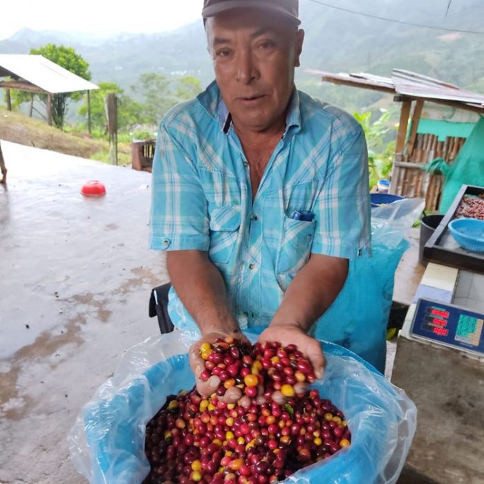 WhatsApp Image 2021-09-29 at 6.19.50 PM (1) Colombia Alonso Bustos El Mirador kafein kultur